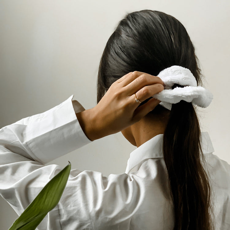 Bamboo Cotton Towel Scrunchie in White